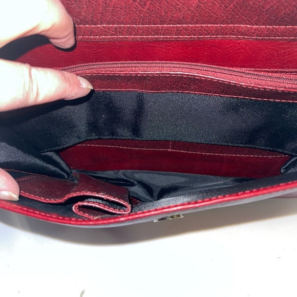 Franklin Covey Burgundy Leather Satchel - Picture 5 of 16